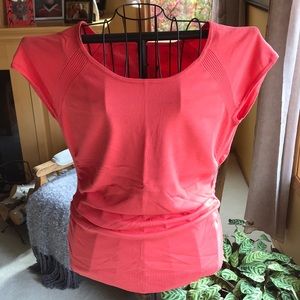 Maurice’s Lightweight Salmon colored Sweater NWT